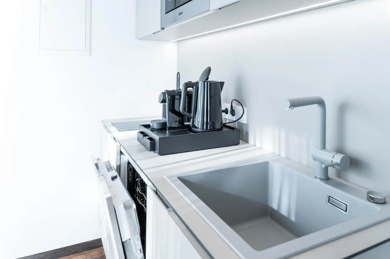 Blackhome Innsbruck City South I Contactless Check-In 0*,  Áustria